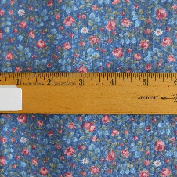 2/$8 Fabric 1 Yard Peter Pan Small Scale Overall Floral Roses on Blue 45 Wide - Picture 2 of 3